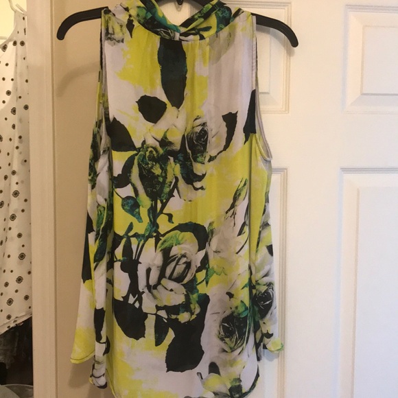 Top - Picture 3 of 3